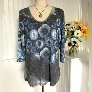 Scooped Neck Grey & Blue Abstract Design 3/4 Sleeved Blouse by Missy Size M